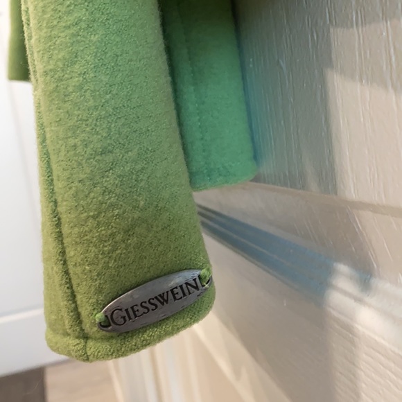 GIESSWEIN WOMENS GREEN COAT SIZE 38 MADE IN AUSTRIA 100% MERINO WOOL🇦🇹💚🧥 - Picture 4 of 7